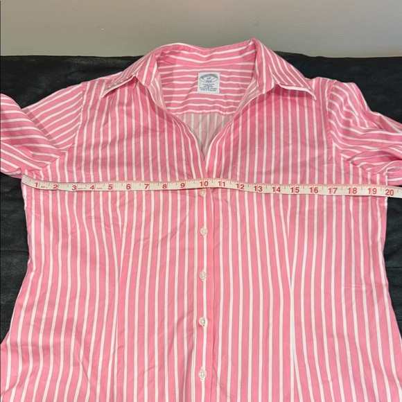 🔥Brooks Brothers Pink and White Striped Shirt🔥 - Picture 2 of 6
